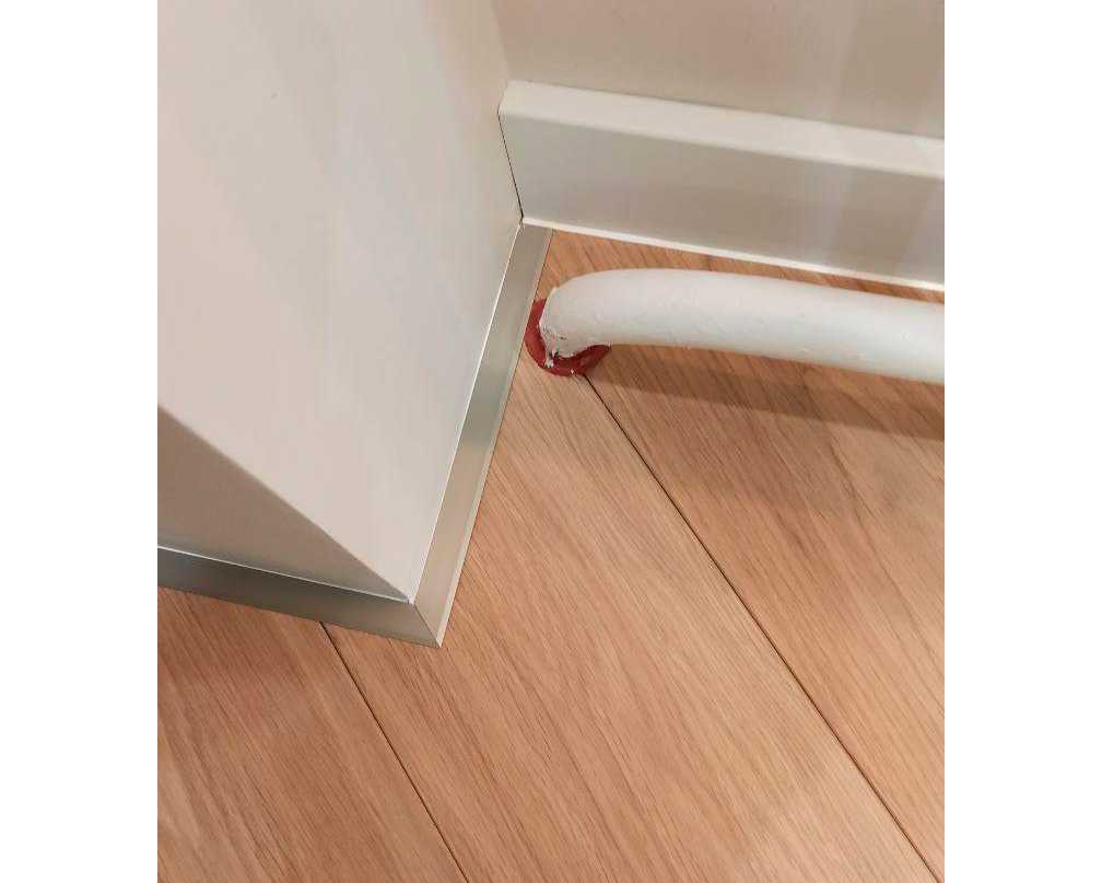 Антиплинтус Апл 01.2700.042л. Шампань