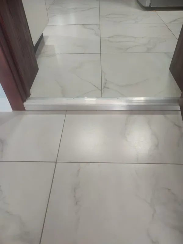 Порог угловой ПУ 02.900.088 Орех