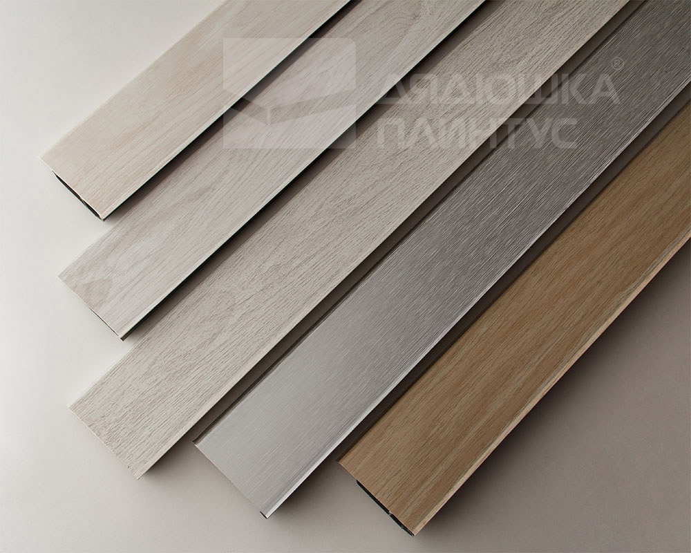 Плинтус ПВХ Волшебная палочка 70мм Home 2,2м 7018