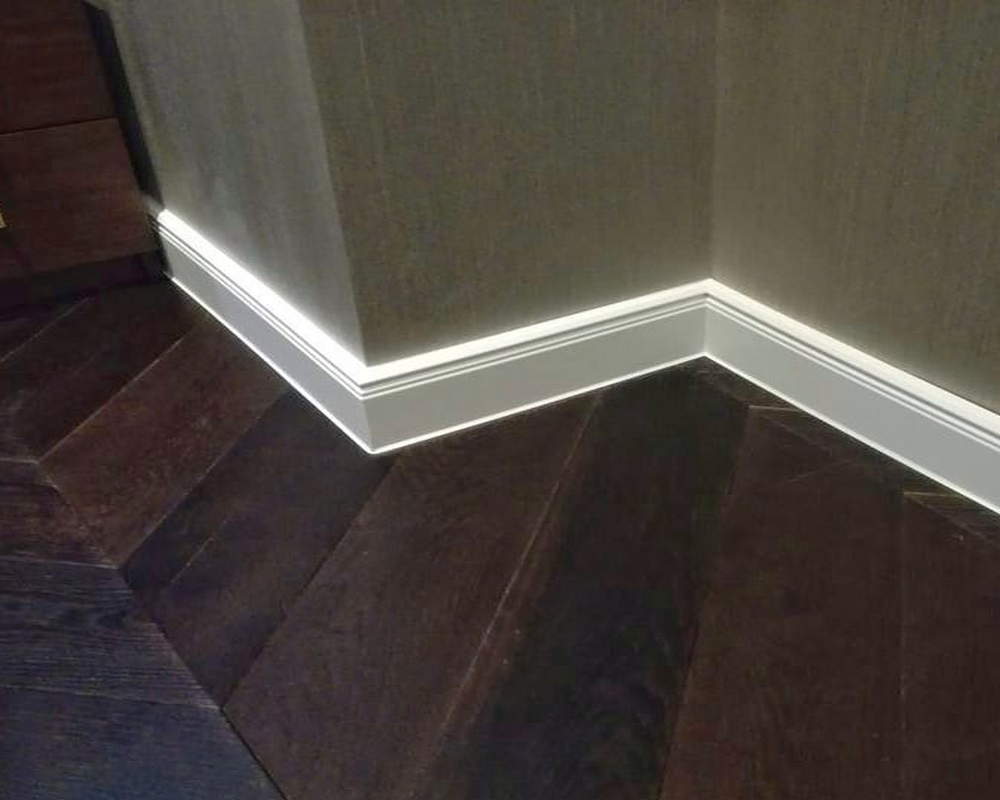 Плинтус ХДФ Dollken Cubu Hamburg Style 100 мм х 2,5 м 5012 Белый