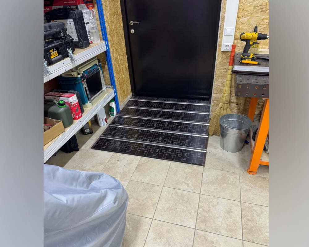 Порог одноуровневый ПС 08-1.1800.01лч Серебро