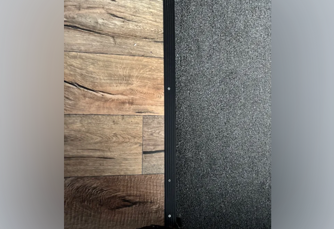 Порог угловой ПУ 05.900.085 Клен