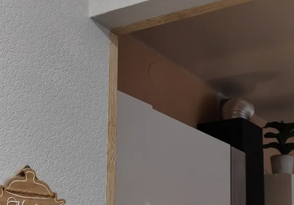 Угол ПВХ 20*20*2,75 м 0040