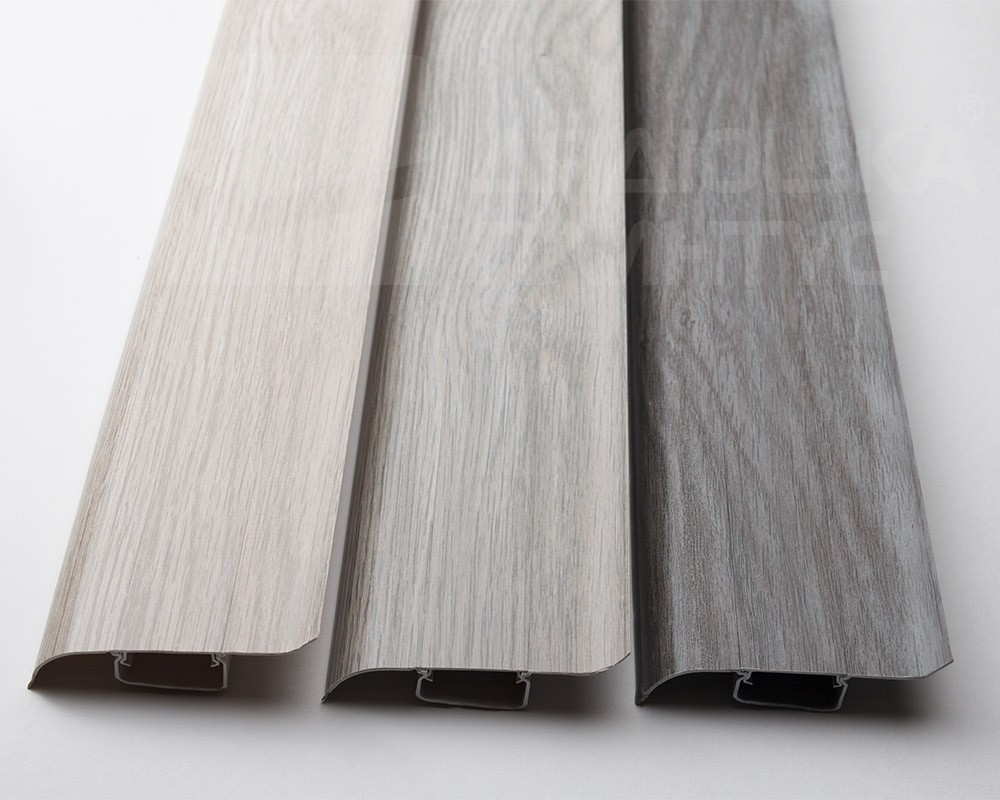 Плинтус ПВХ Идеал Классик 70мм 2,2м 001 Белый