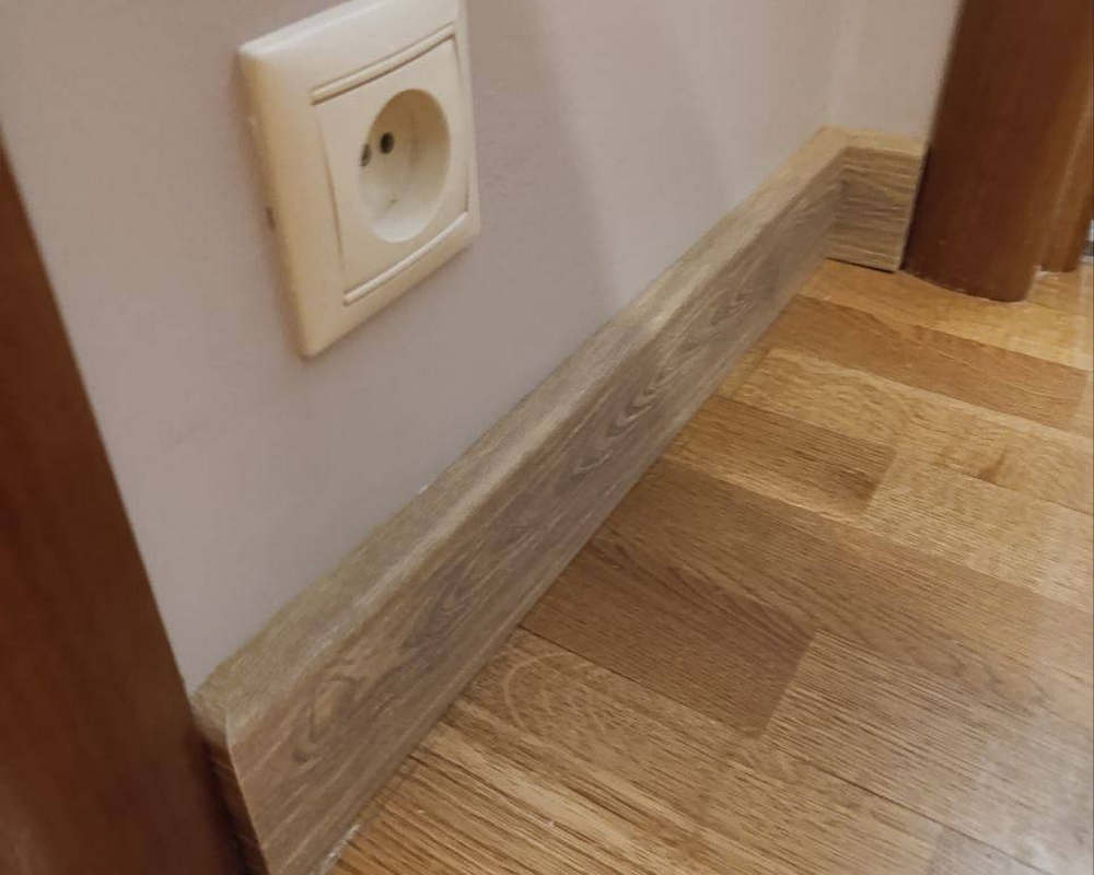 Плинтус ПВХ Рико Концепт 80мм 2,2м 80025