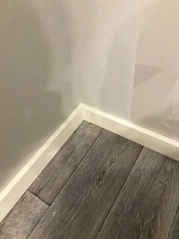 Плинтус МДФ Волшебная палочка. Гарден 200 Белый