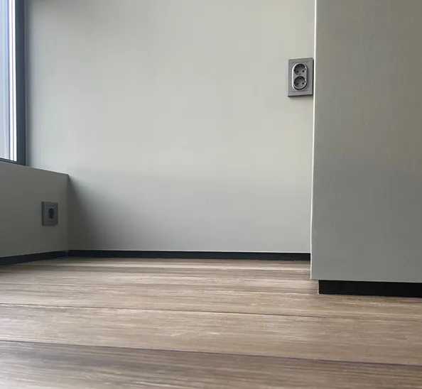 Теневой плинтус Лука Плт 75.2500.00