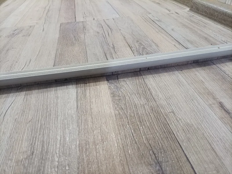 Порог угловой ПУ 06.900.088 Орех