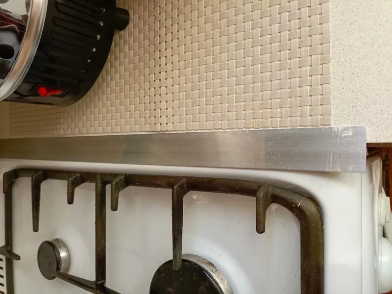 Тавр 25х25 мм Тп 05.2000.501л Серебро. Цена за 5 штук.