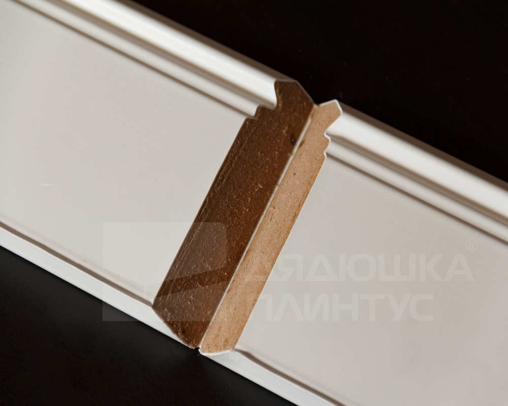 Плинтус ХДФ Dollken Cubu Hamburg Style 100 мм х 2,5 м 5012 Белый