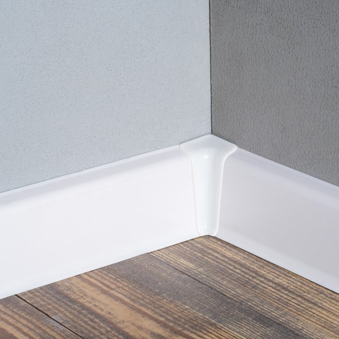 Плинтус ПВХ со съемной панелью Идеал Деконика 70 мм 001 Белый