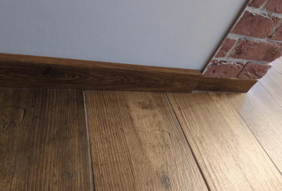 Плинтус ПВХ Рико Концепт 80мм 2,2м. 80013