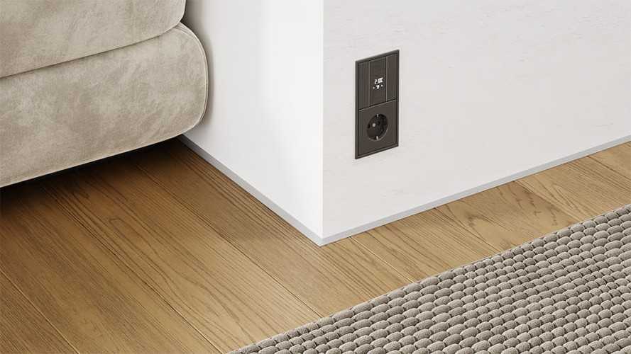 Микроплинтус AL16X5-001 16х6х2000мм Без покрытия