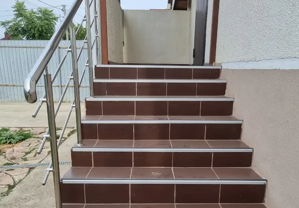 Порог угловой ПУ 71.900.04л Бронза