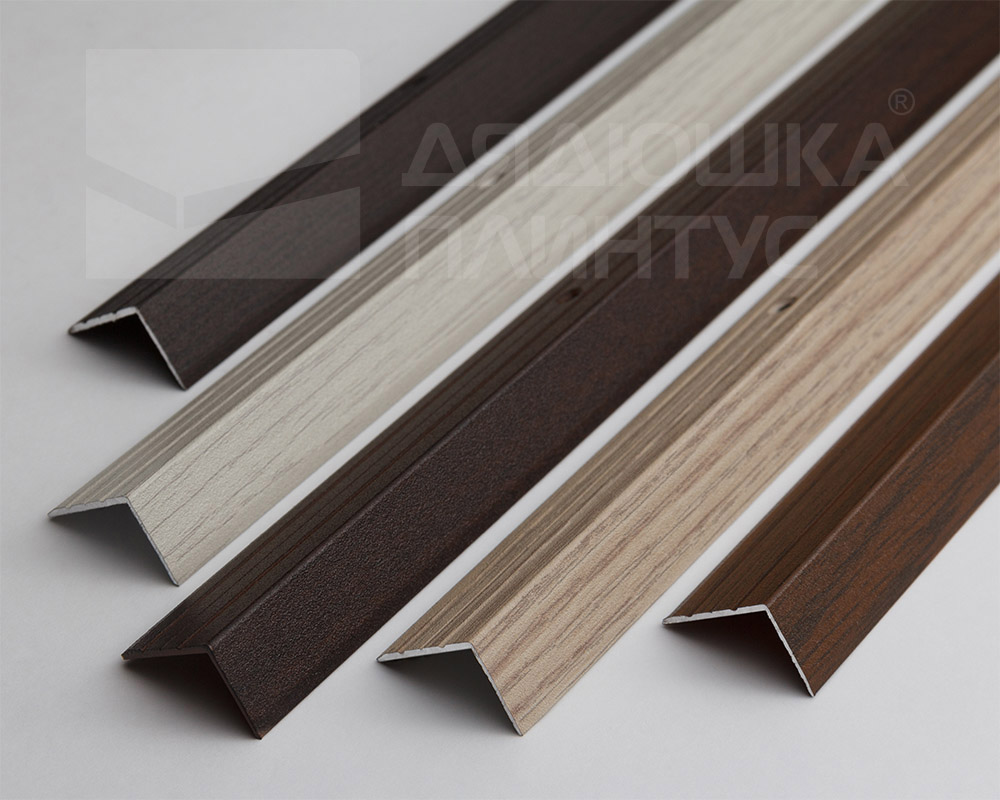 Порог угловой ПУ 03.2700.294 Венге